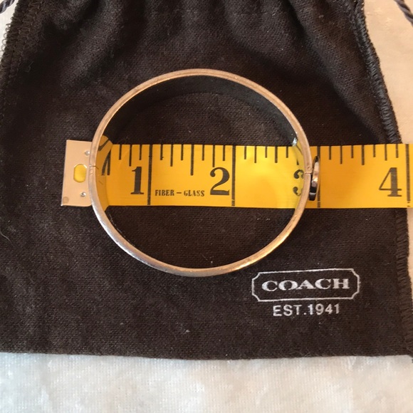 COACH  SNAP HINGED BANGLE - Picture 5 of 5